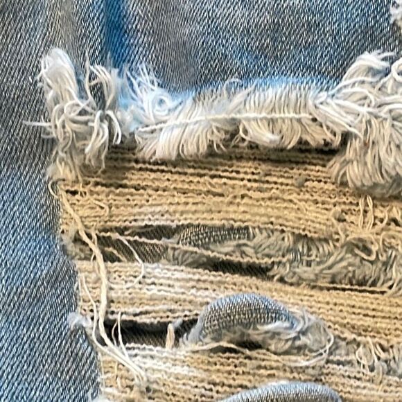 Roswear distressed stretch denim jean shorts light wash L 12-14 - Picture 7 of 12